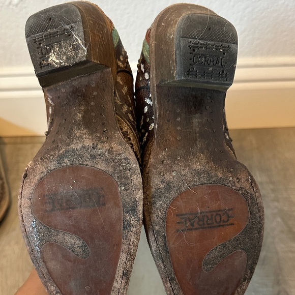 Corral Multicolor Western Heeled Boots - Picture 8 of 8